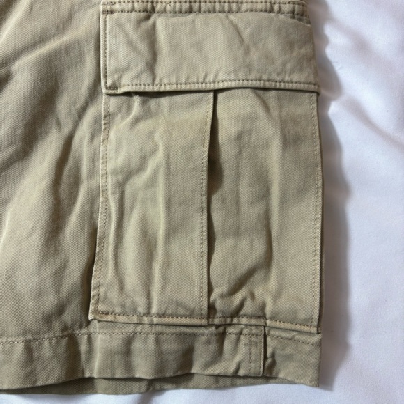 Banana Republic Cargo Shorts Adjustable Waist Buckles Snap Pockets Tan Size 31 - Picture 4 of 15